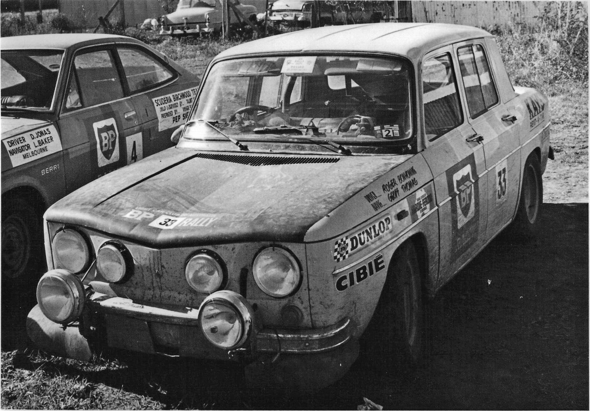 A Pic of Renault rally car AZE-550 in the 1971 BP