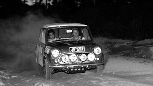 Mini rally car